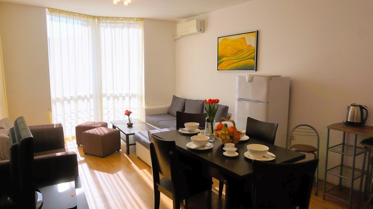 Каварна Хилс Апартаменти - Kavarna Hills Apartments Buitenkant foto