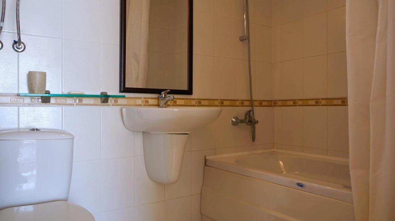 Каварна Хилс Апартаменти - Kavarna Hills Apartments Buitenkant foto