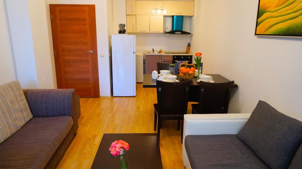 Каварна Хилс Апартаменти - Kavarna Hills Apartments Buitenkant foto
