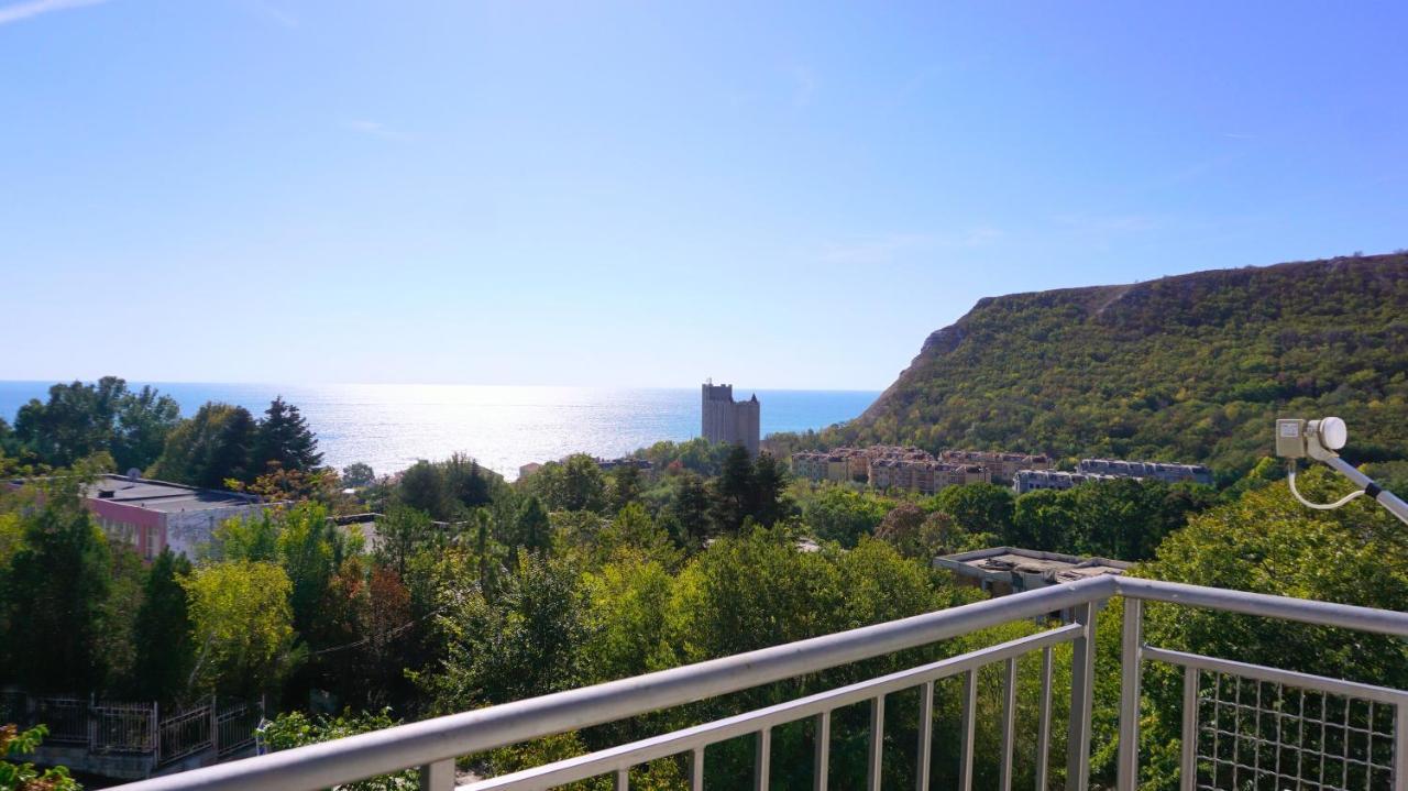Каварна Хилс Апартаменти - Kavarna Hills Apartments Buitenkant foto