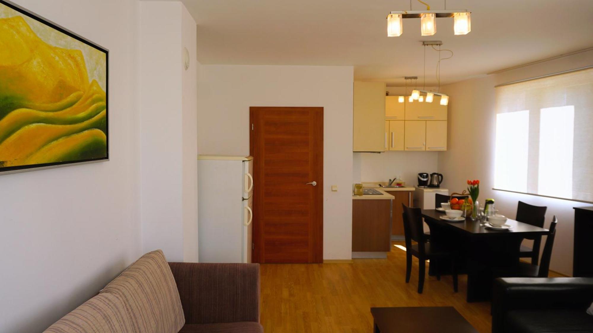 Каварна Хилс Апартаменти - Kavarna Hills Apartments Kamer foto