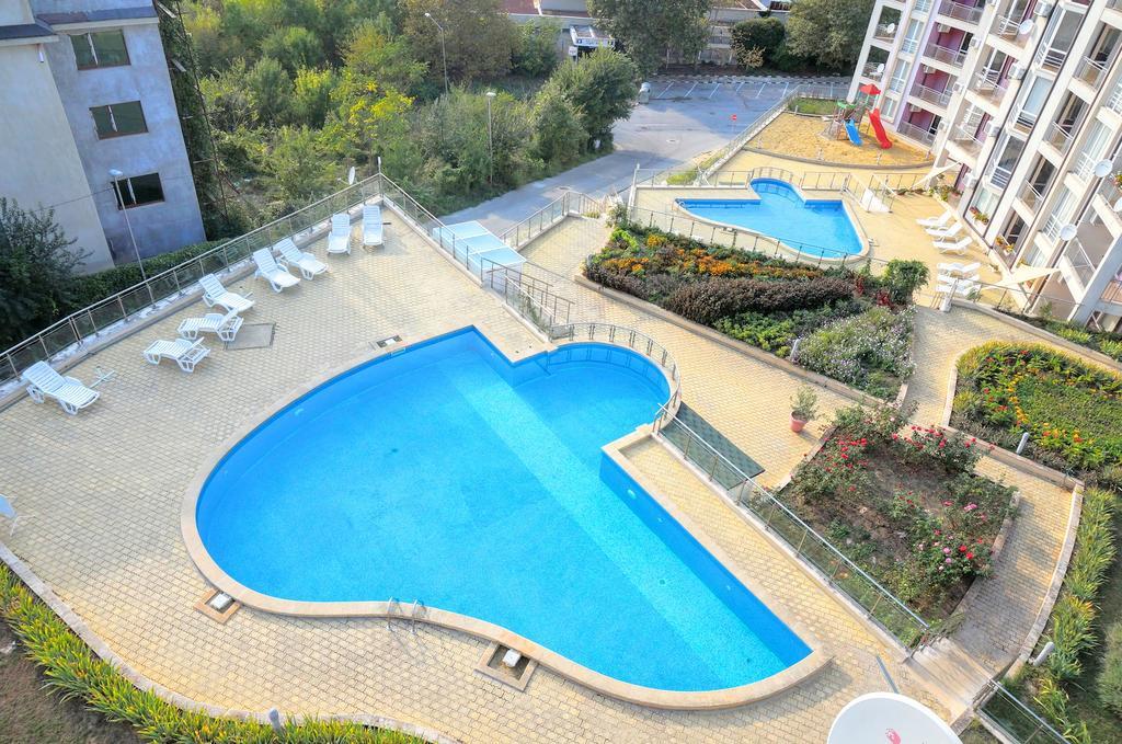 Каварна Хилс Апартаменти - Kavarna Hills Apartments Buitenkant foto