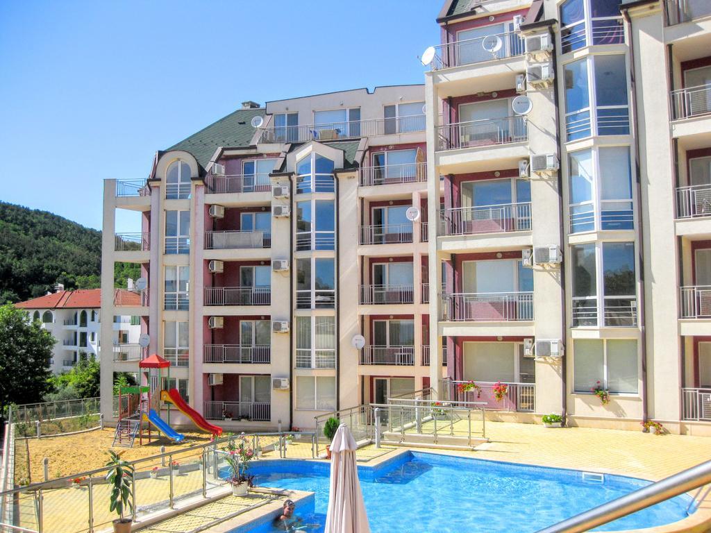 Каварна Хилс Апартаменти - Kavarna Hills Apartments Buitenkant foto