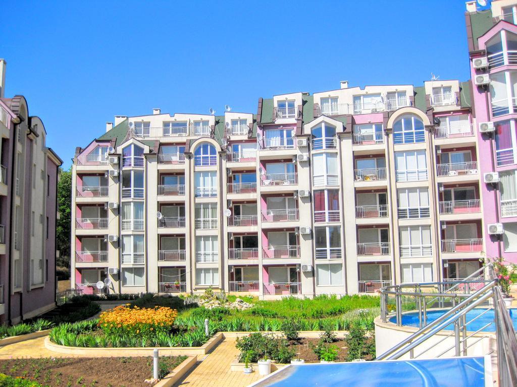 Каварна Хилс Апартаменти - Kavarna Hills Apartments Buitenkant foto